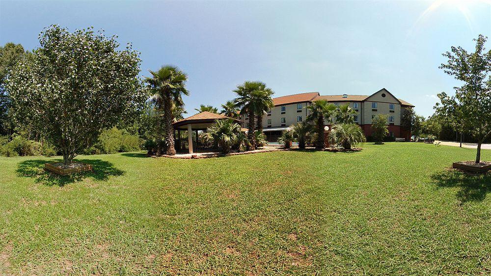 Wingate By Wyndham Biloxi - Ocean Springs Hotel Exterior photo