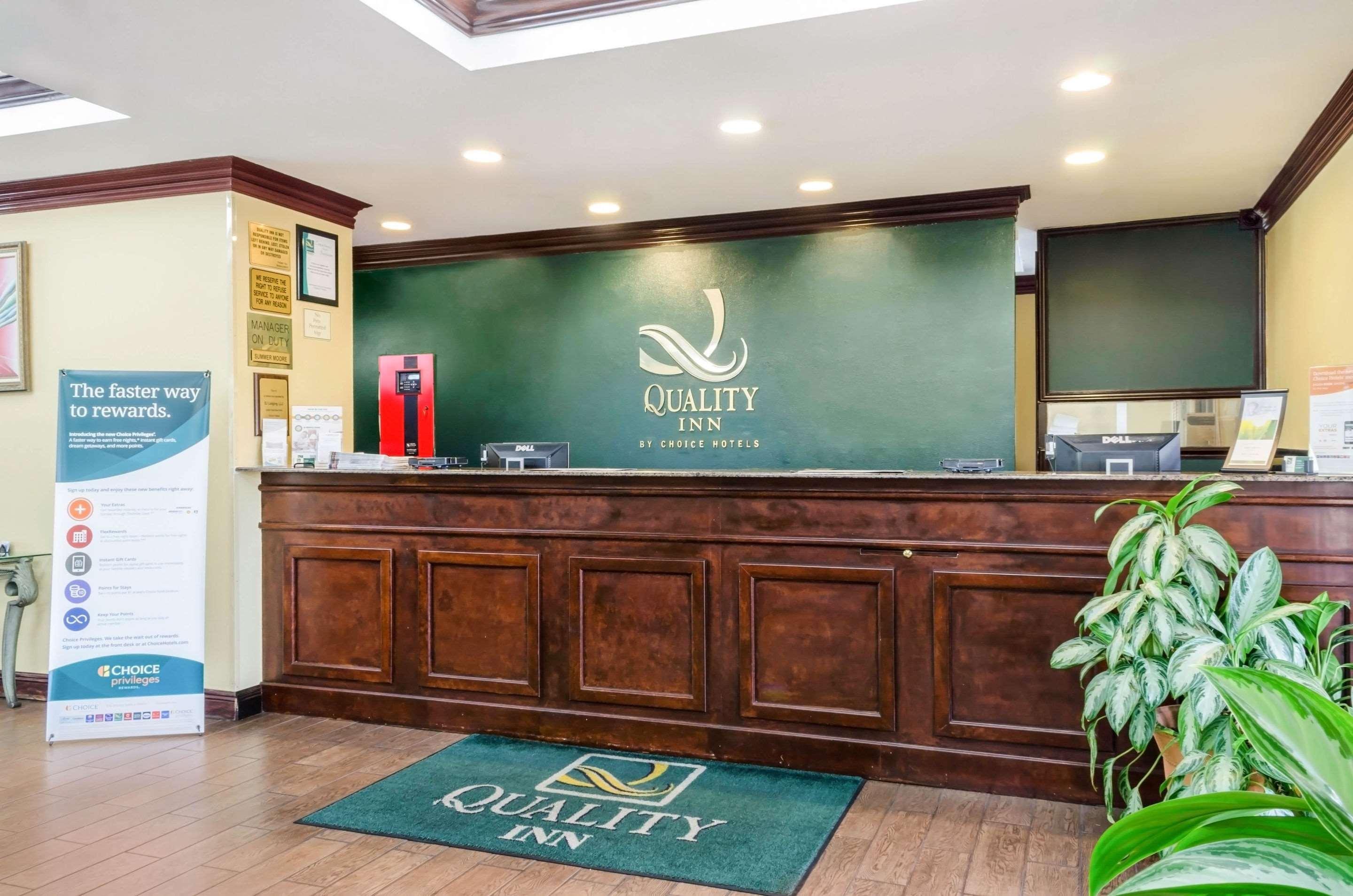 Wingate By Wyndham Biloxi - Ocean Springs Hotel Exterior photo