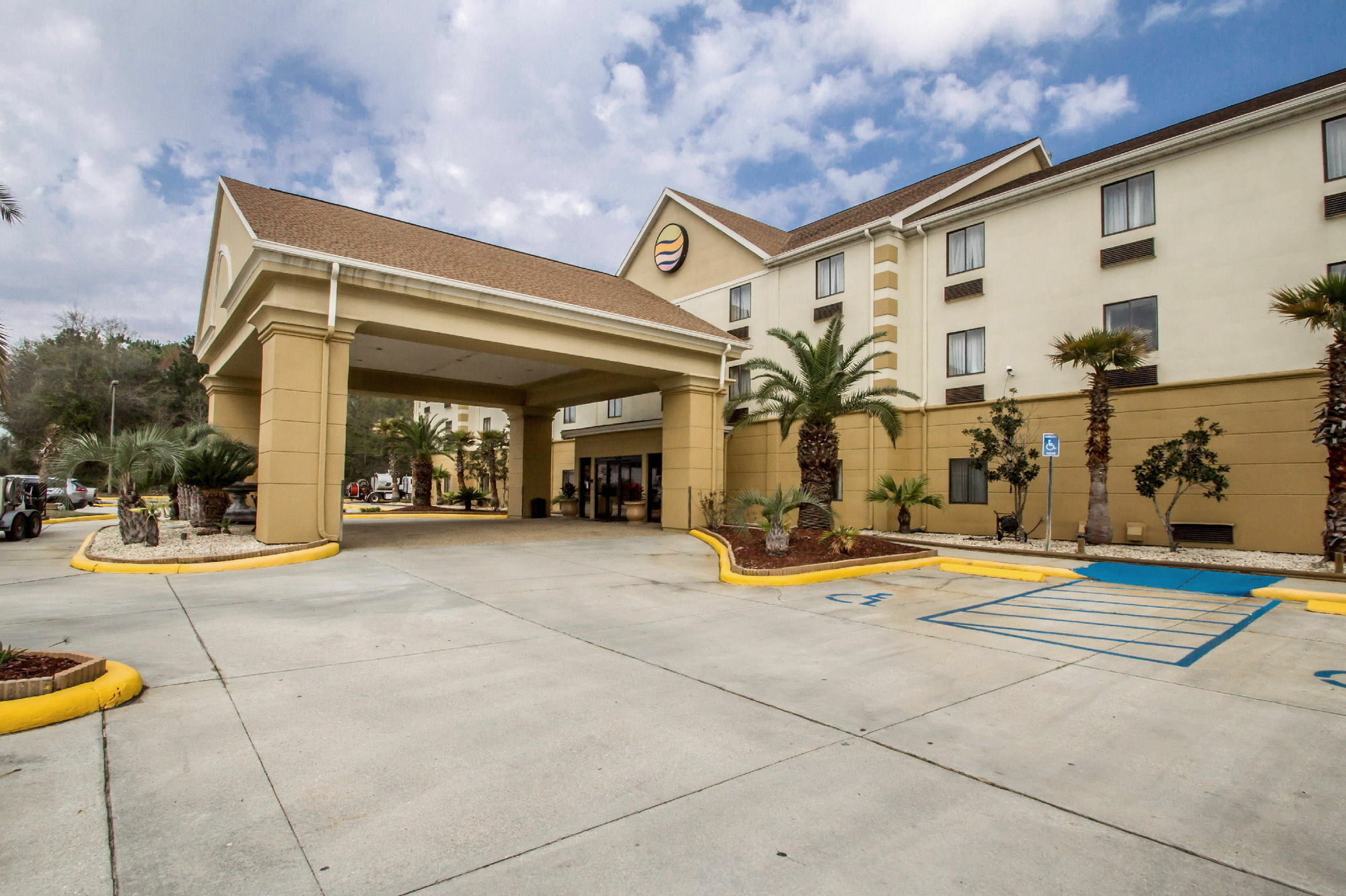 Wingate By Wyndham Biloxi - Ocean Springs Hotel Exterior photo