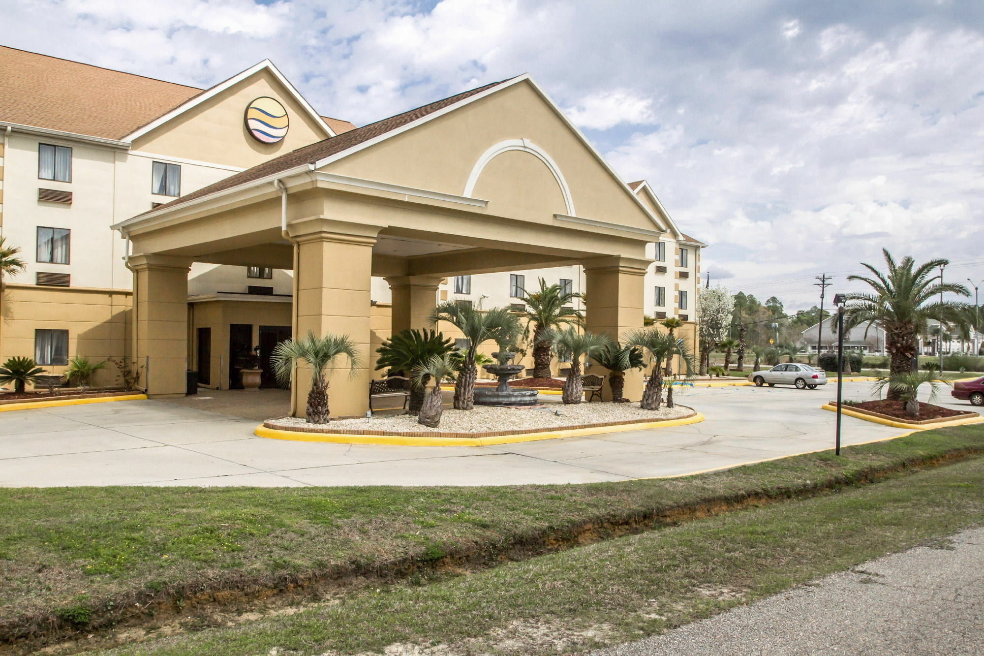 Wingate By Wyndham Biloxi - Ocean Springs Hotel Exterior photo
