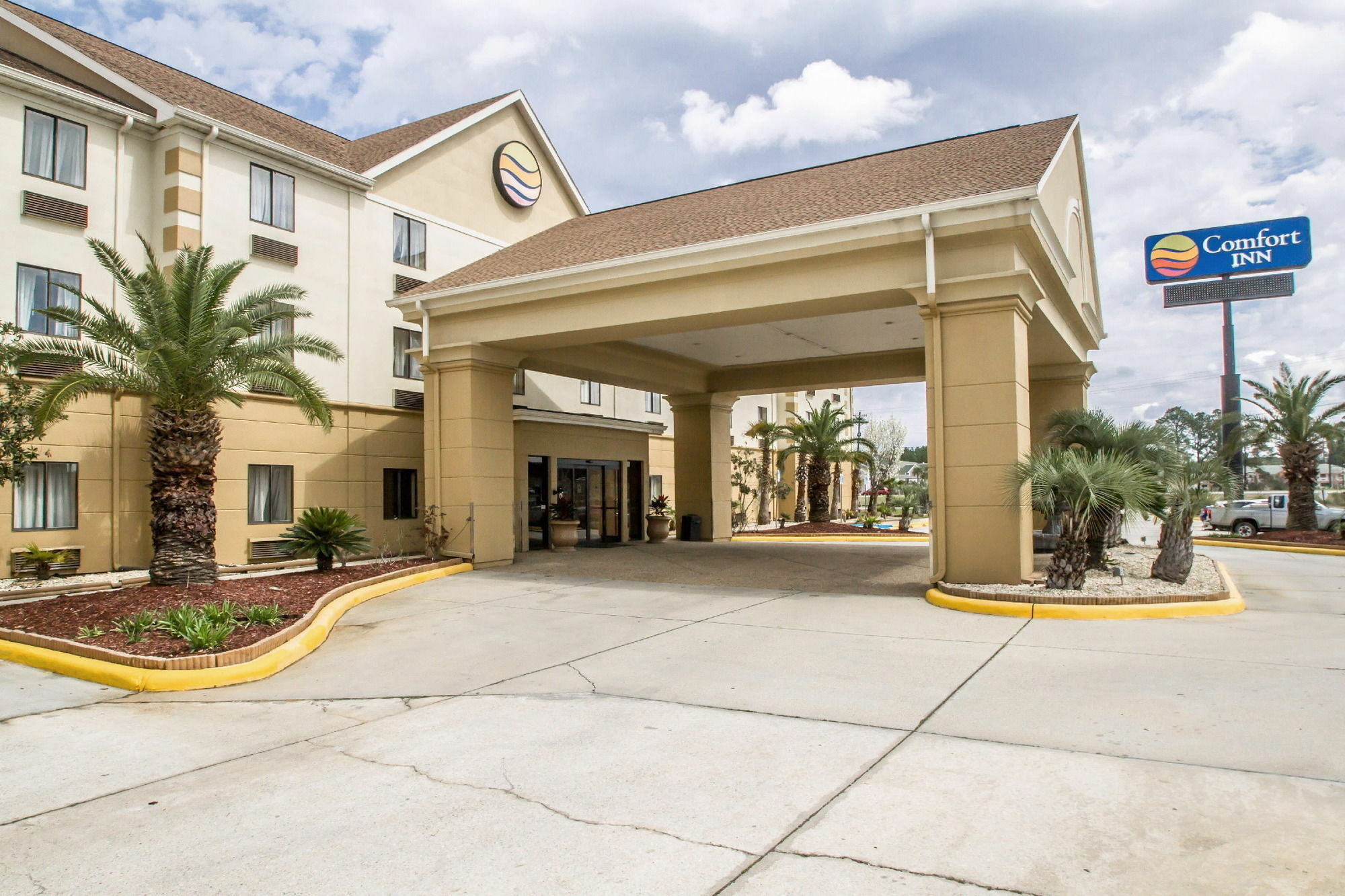 Wingate By Wyndham Biloxi - Ocean Springs Hotel Exterior photo