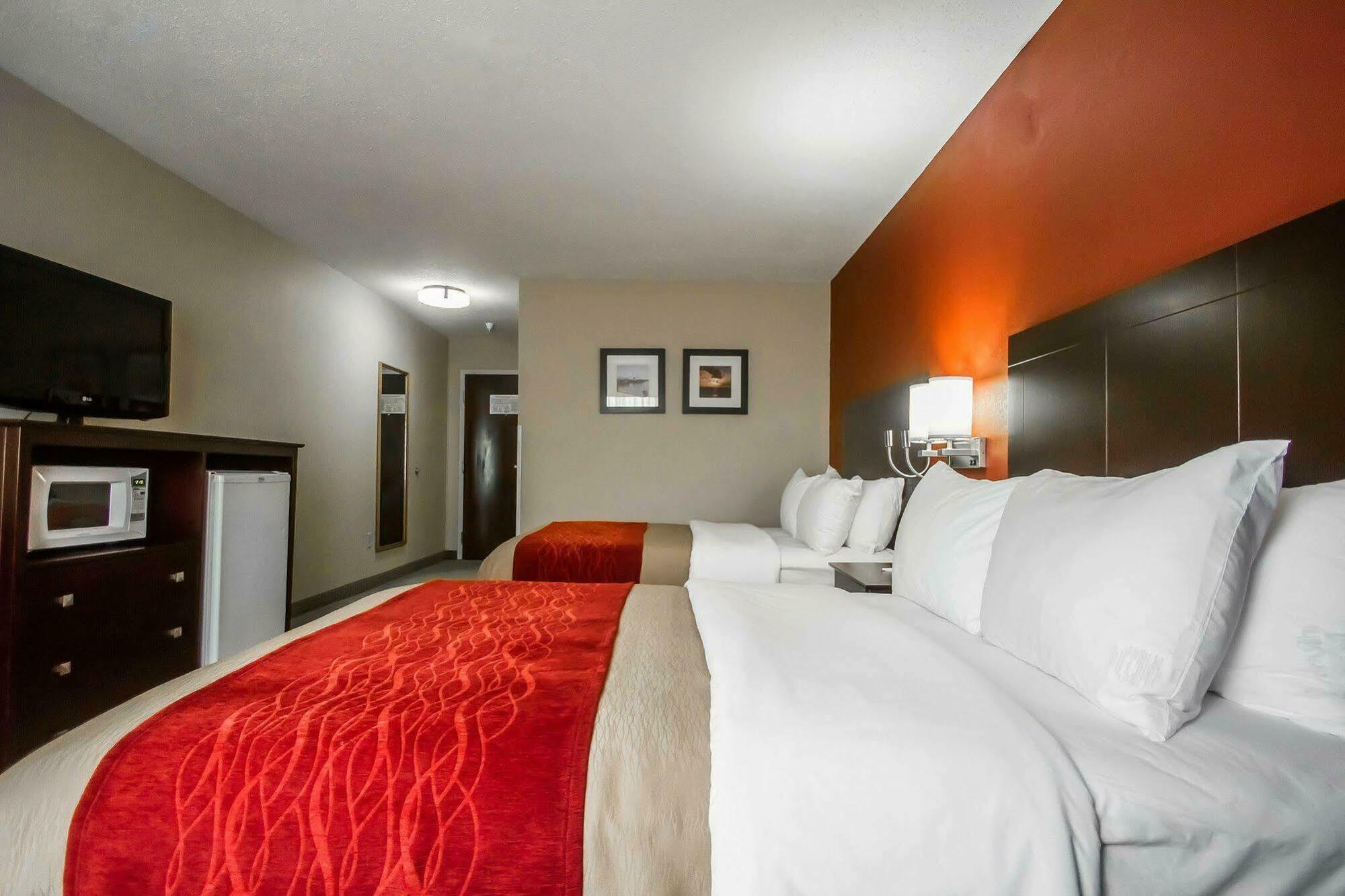 Wingate By Wyndham Biloxi - Ocean Springs Hotel Exterior photo
